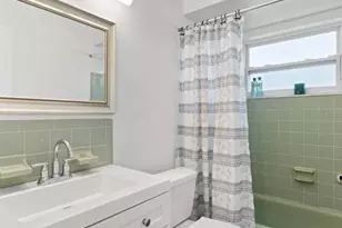 3790 60th St N, Saint Petersburg, FL 33710 - Photo 16