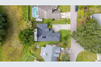 94 Saint Kitts Circle, Winter Haven, FL 33884 - Photo 2
