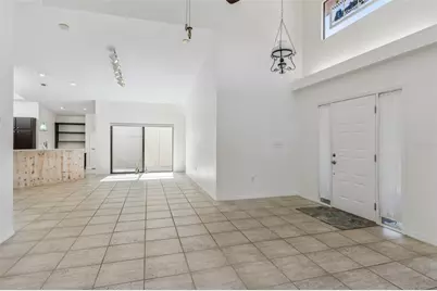 2697 Clubhouse Drive, Lake Wales, FL 33898 - Photo 10