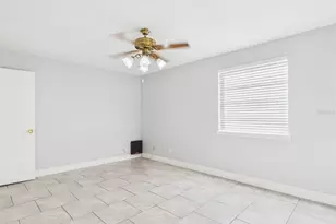 7502 Bolanos Ct, Tampa, FL 33615 - Photo 12