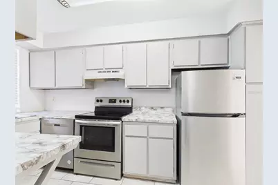 7502 Bolanos Court, Tampa, FL 33615 - Photo 10