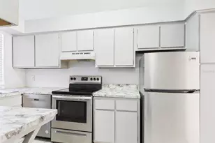 7502 Bolanos Ct, Tampa, FL 33615 - Photo 10