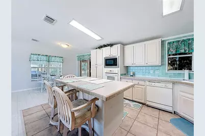 6346 Bayberry Blvd NE, Winter Haven, FL 33881 - Photo 16