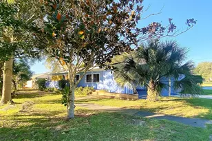 902 S Scenic Hwy, Lake Wales, FL 33853 - Photo 1