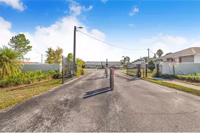 1413 Thousand Roses Drive S, Lake Wales, FL 33853 - Photo 24