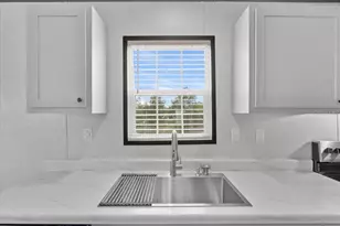 21351 Canal Dr, Brooksville, FL 34601 - Photo 16