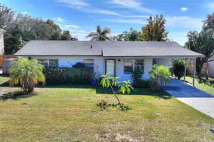 221 Dorothy St, Auburndale, FL 33823 - Photo 2