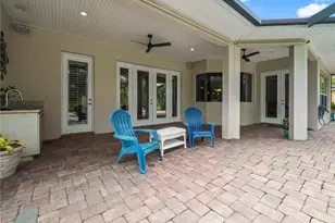 565 Whisper Woods Dr, Lakeland, FL 33813 - Photo 12