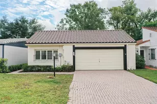 302 La Serena, Winter Haven, FL 33884 - Photo 1