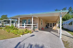 4017 Rolling Oaks Dr, Winter Haven, FL 33880 - Photo 4