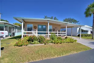 4017 Rolling Oaks Dr, Winter Haven, FL 33880 - Photo 2