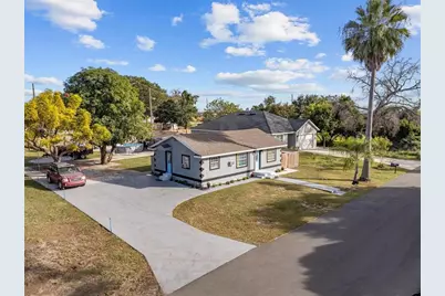 513 5th Street, Dundee, FL 33838 - Photo 1