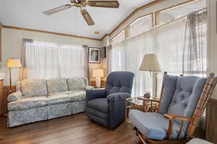 429 Citrus Ridge Dr, Davenport, FL 33837 - Photo 16
