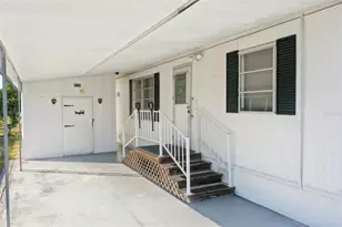 5313 Aurora Dr, Zephyrhills, FL 33541 - Photo 2