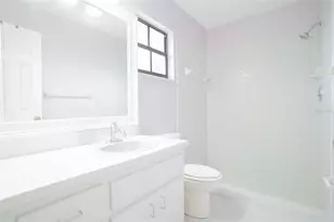 17 Notre Dame St, Lake Placid, FL 33852 - Photo 10