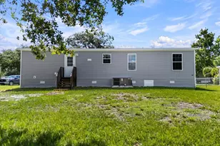 54 Oakridge Dr, Frostproof, FL 33843 - Photo 8