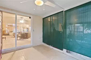 10105 Crown Ct, Orlando, FL 32821 - Photo 28