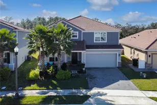 1171 Oak Bluff Dr, Davenport, FL 33837 - Photo 1
