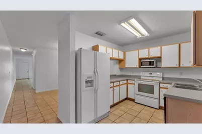 1805 Fluorshire Drive, Brandon, FL 33511 - Photo 20