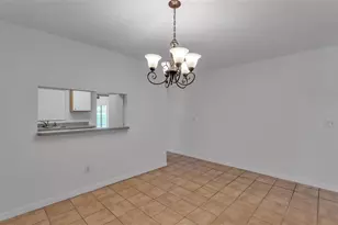 1805 Fluorshire Dr, Brandon, FL 33511 - Photo 18