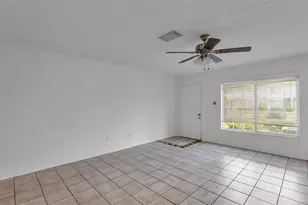 1805 Fluorshire Dr, Brandon, FL 33511 - Photo 12