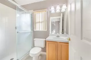 211 Shady Oak Loop, Davenport, FL 33896 - Photo 18