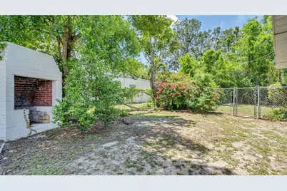 333 Lake Otis Drive SE, Winter Haven, FL 33880 - Photo 10