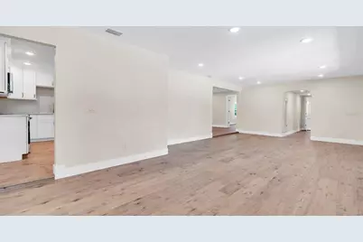 333 Lake Otis Drive SE, Winter Haven, FL 33880 - Photo 16