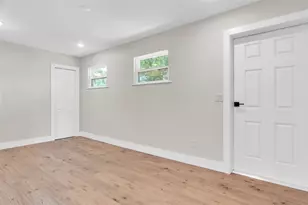 333 Lake Otis Dr SE, Winter Haven, FL 33880 - Photo 32