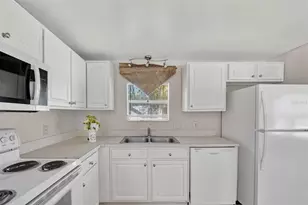 827 Indian Bluff, Winter Haven, FL 33880 - Photo 16