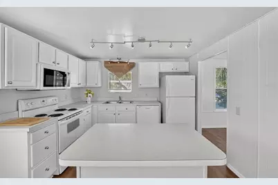 827 Indian Bluff, Winter Haven, FL 33880 - Photo 14