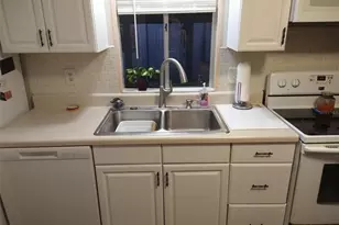 8454 Breeze Hill Dr, Lake Wales, FL 33898 - Photo 14