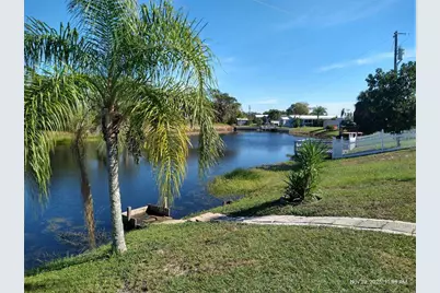 8454 Breeze Hill Drive, Lake Wales, FL 33898 - Photo 2