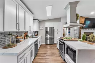 1155 N 11th St, Eagle Lake, FL 33839 - Photo 10