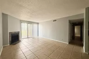 2040 San Marcos Dr SE, Winter Haven, FL 33880 - Photo 2