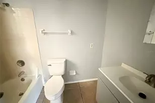 2040 San Marcos Dr SE, Winter Haven, FL 33880 - Photo 12