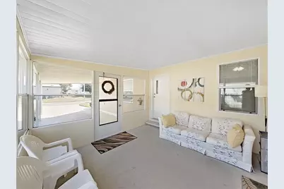 1758 Fox Hill Dr, Lakeland, FL 33810 - Photo 8