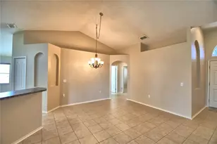 3425 Stoneway Dr, Lakeland, FL 33812 - Photo 12