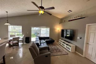 209 Aberdeen, Davenport, FL 33837 - Photo 2