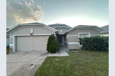 209 Aberdeen, Davenport, FL 33837 - Photo 1