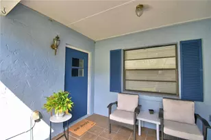 469 Muirfield Ct, Winter Haven, FL 33884 - Photo 4