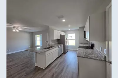 135 Pierce St, Lake Wales, FL 33859 - Photo 8