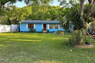 25327 NE State Rd 26, Melrose, FL 32666 - Photo 1