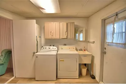 4251 Cedarwood Street, Winter Haven, FL 33880 - Photo 10