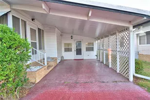 4251 Cedarwood St, Winter Haven, FL 33880 - Photo 4