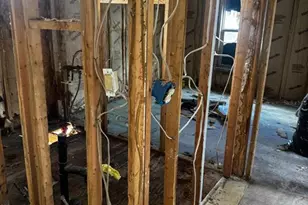 2626 Shiner Dr, Lake Wales, FL 33898 - Photo 2