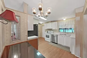 1819 Sherwood Hill Dr, Lakeland, FL 33810 - Photo 16