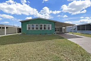 1819 Sherwood Hill Dr, Lakeland, FL 33810 - Photo 2