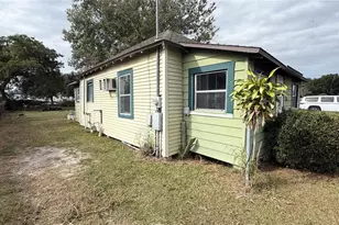 1607 2nd St SE, Winter Haven, FL 33880 - Photo 8