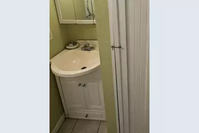 4517 Kenilworth Boulevard, Sebring, FL 33870 - Photo 10
